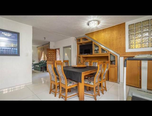 3 BEDROOM PROPERTY TO RENT IN LAUDIUM